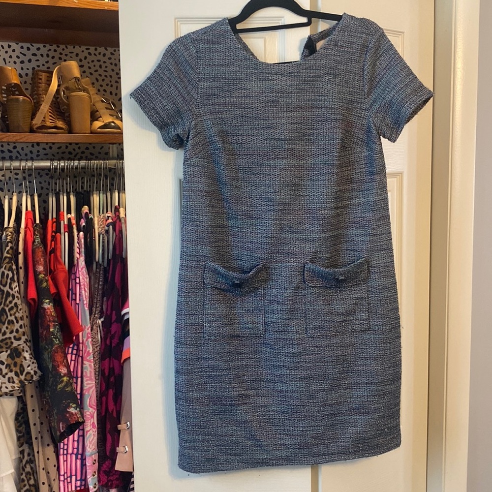 LOFT Tweed Button Pocket Shift Dress. Women Size 4.